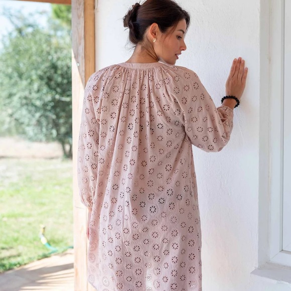 NWT Mersea Daisy Eyelet Women Swim Coverup - Picture 2 of 4